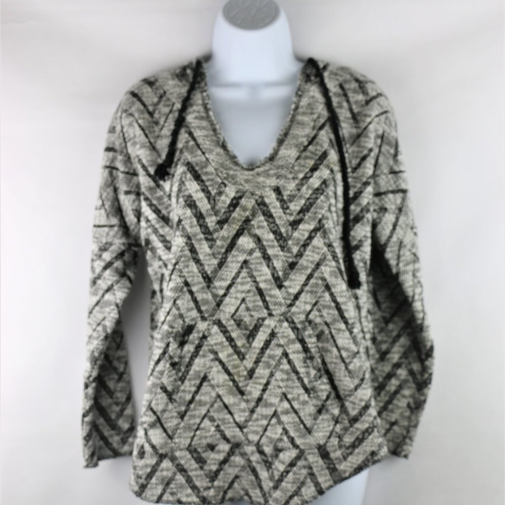Remi Chevron Knit Hooded Pullover